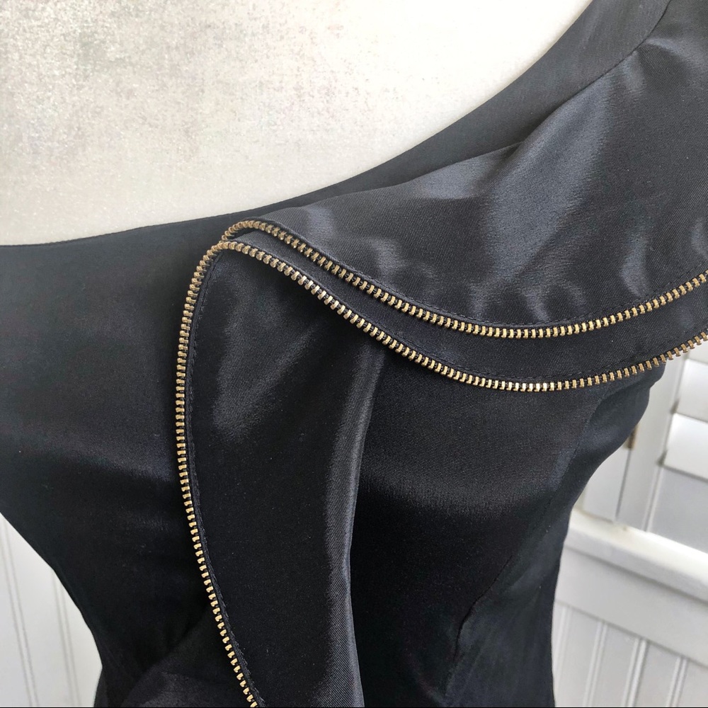Cache Black One Shoulder Zipper Ruffle Cocktail Dress Size 6 NEW - Picture 2 of 6